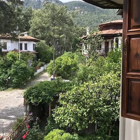 Ayka Apart Hotel apartamentowy *